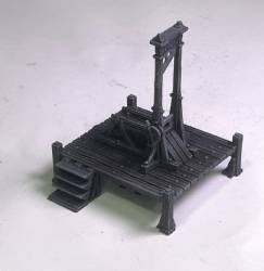 Guillotine (painted)